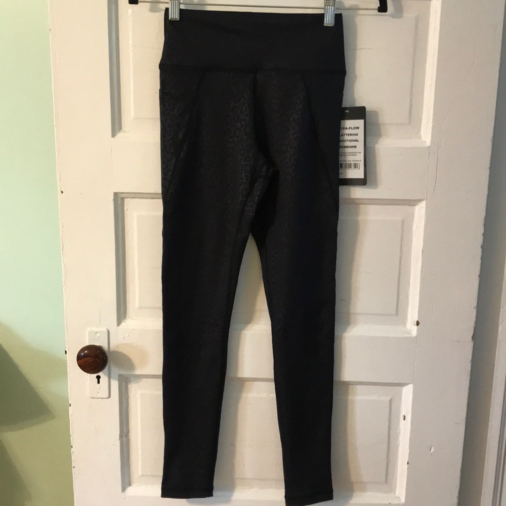 Vie Active embossed legging